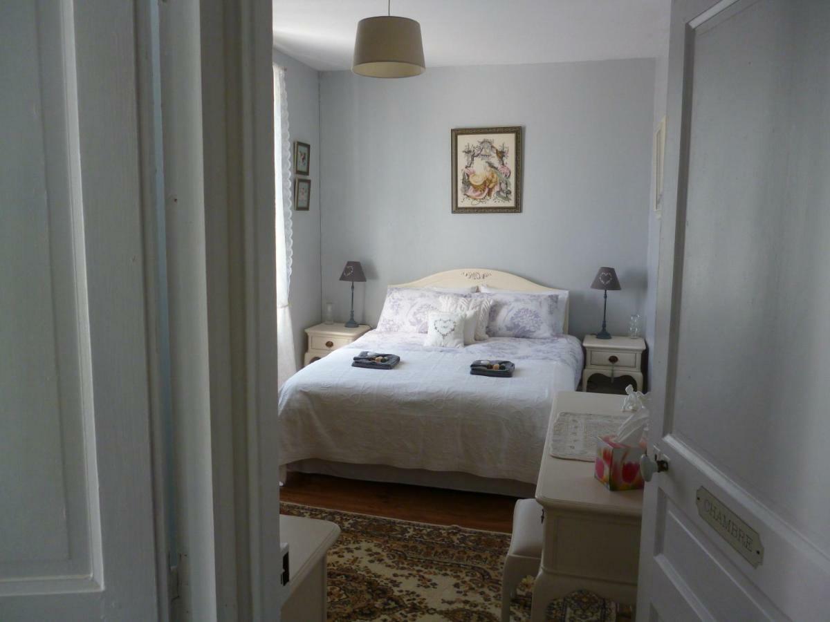 Bed and Breakfast L'Ancienne Maison Treignac Exterior foto
