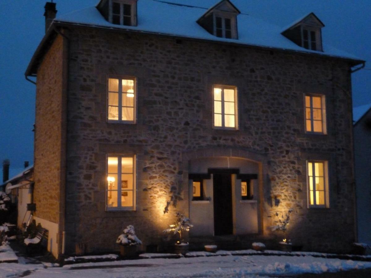 Bed and Breakfast L'Ancienne Maison Treignac Exterior foto